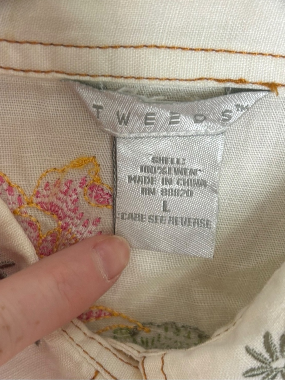 VTG Tweeds Linen Embroidered Floral Button Front Blouse Boho Cottagecore Large - Picture 3 of 10